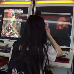 台湾男男爆菊gay无套
